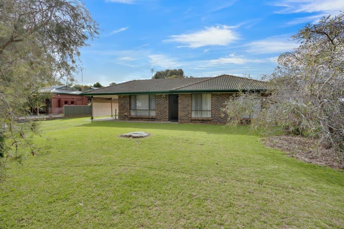 6 Simpson Rd Encounter Bay - No Linen Included Villa Exterior photo